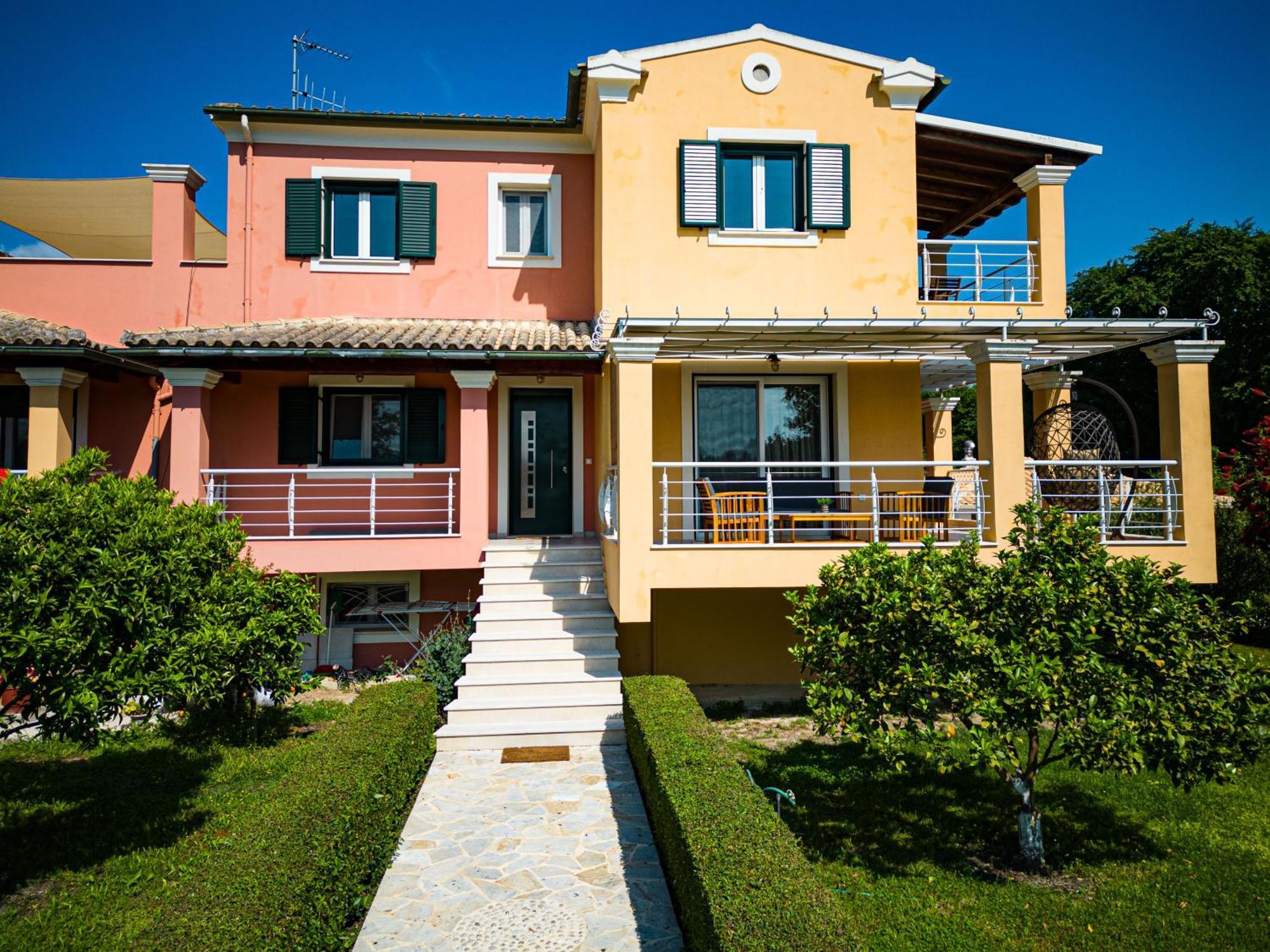 Katherina Maisonette Close To Corfu Town Potamos (Corfu)